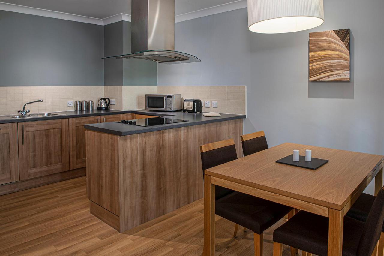 De Vere Cotswold Water Park Apartments Cirencester Zewnętrze zdjęcie