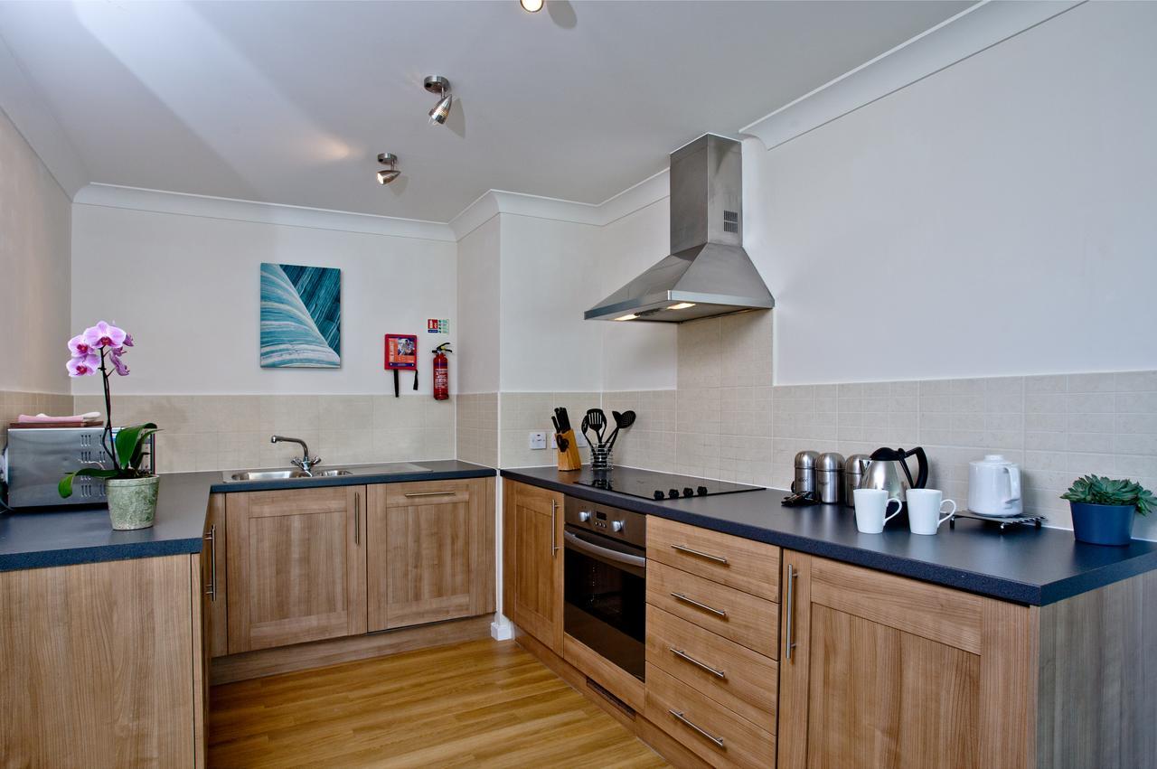 De Vere Cotswold Water Park Apartments Cirencester Zewnętrze zdjęcie